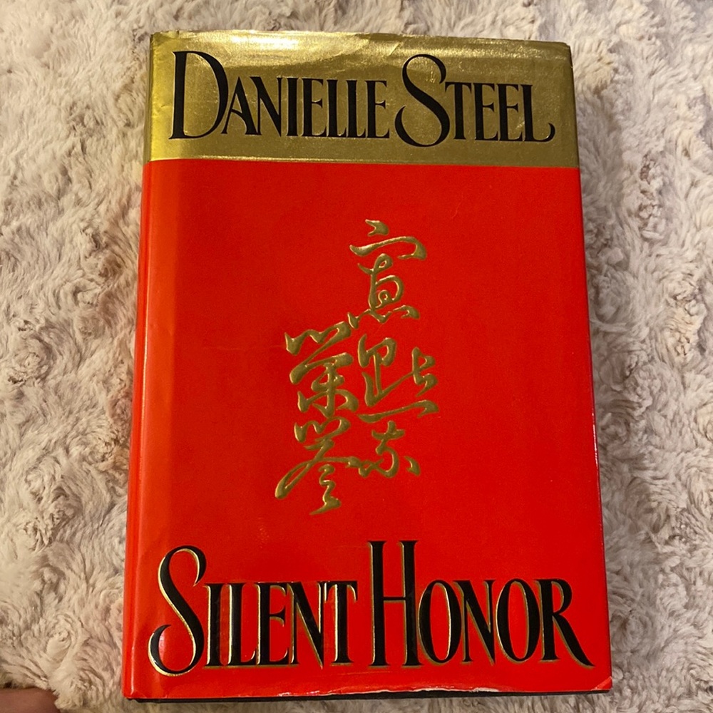 Denielle Steel novel.